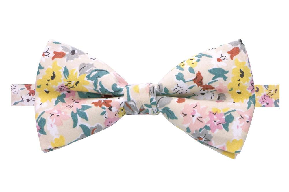 4946 Cotton Floral Print Bow Tie, 33-Ivory
